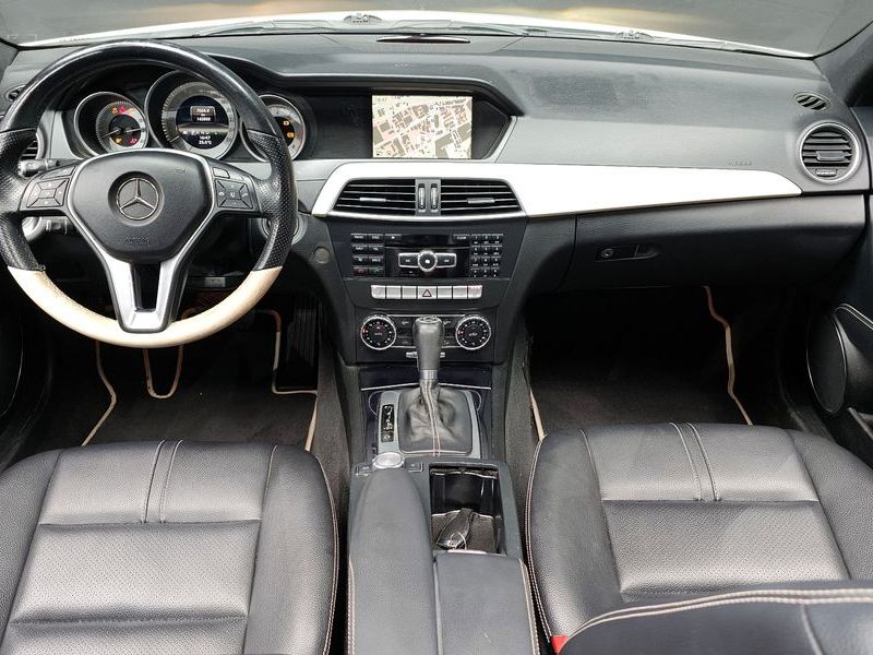 2013 Mercedes-Benz C-Class C200 CGI Avantgarde Style Package photo 7
