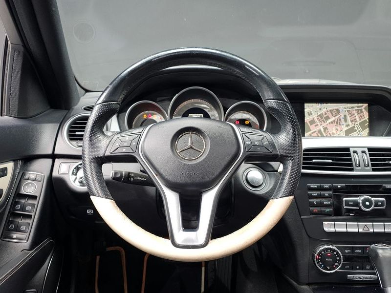 2013 Mercedes-Benz C-Class C200 CGI Avantgarde Style Package photo 13