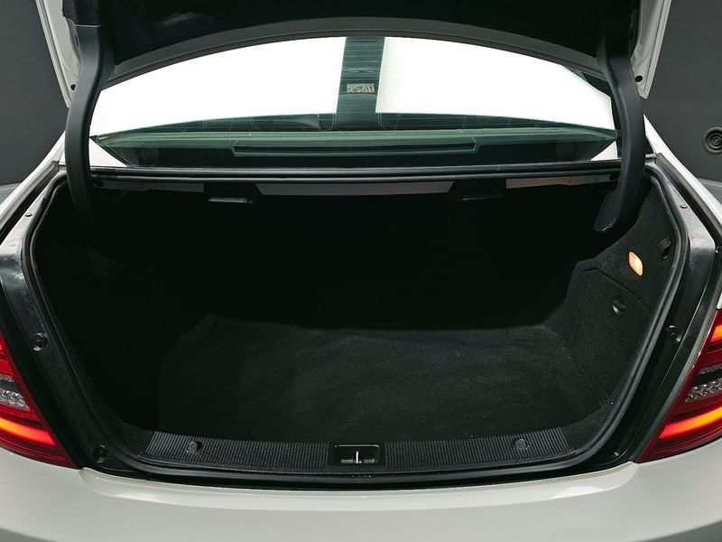 2013 Mercedes-Benz C-Class C200 CGI Avantgarde Style Package photo 20