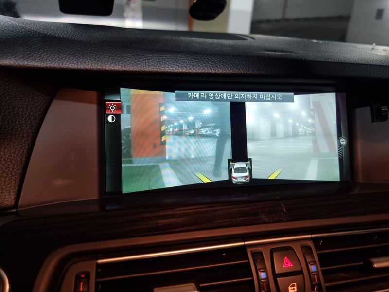 2013 BMW 5 Series 535i photo 14