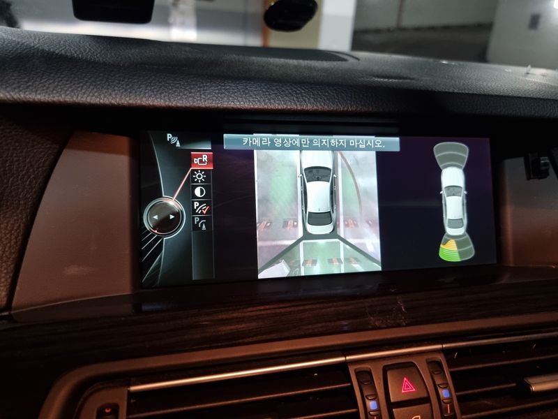 2013 BMW 5 Series 535i photo 15