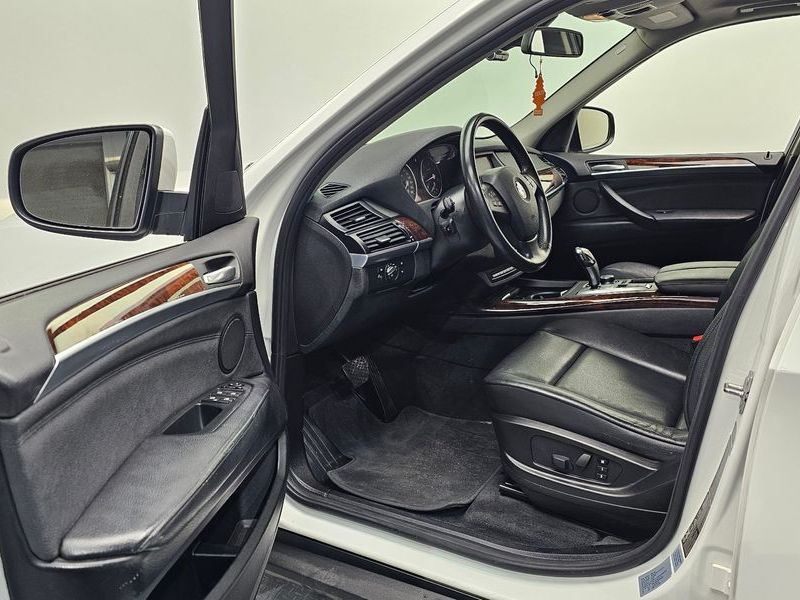 2012 BMW X5 xDrive 30d photo 10