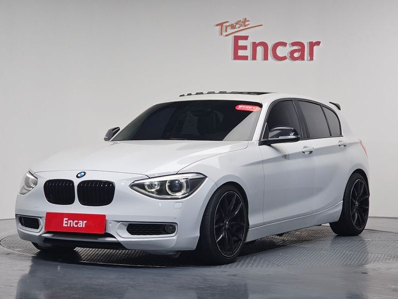 2014 BMW 1 Series 118d Urban Pack1 5Dr photo 11