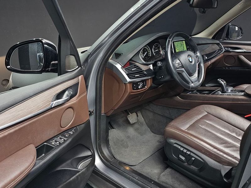 2015 BMW X5 xDrive 30d photo 11