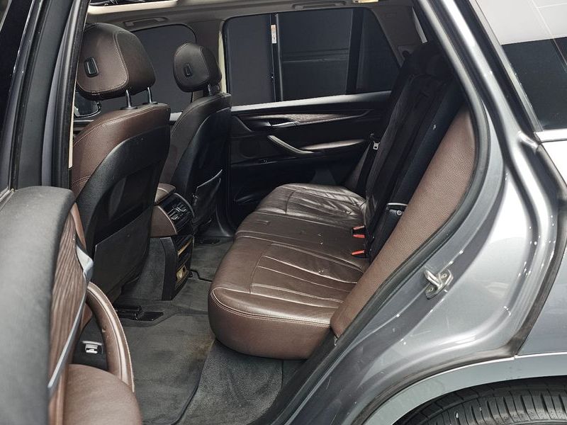 2015 BMW X5 xDrive 30d photo 12