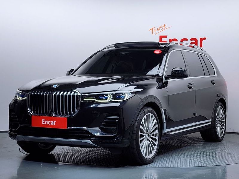 2022 BMW X7 xDrive 40d Design Pure Excellence 6-Seater photo 1