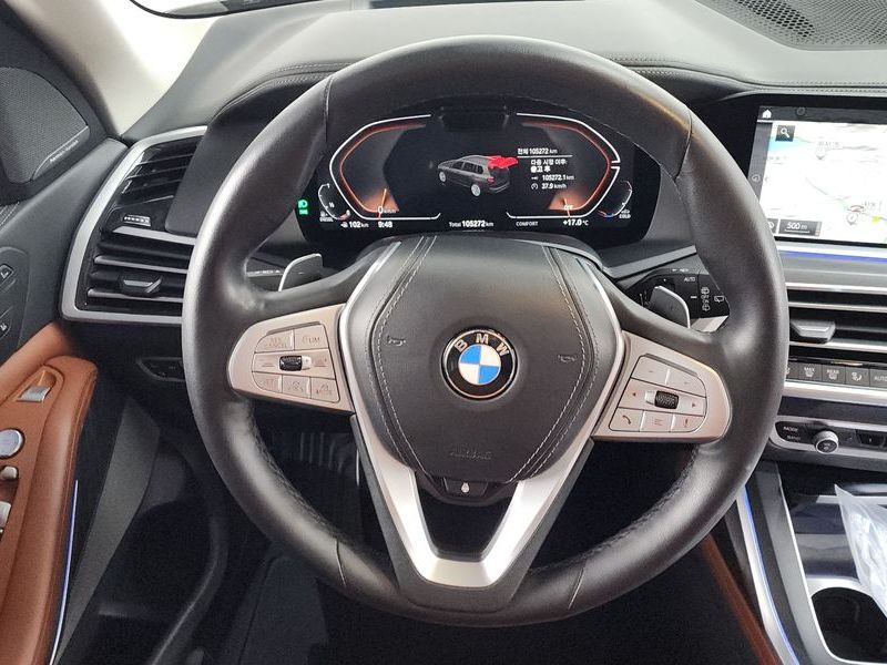 2022 BMW X7 xDrive 40d Design Pure Excellence 6-Seater photo 12