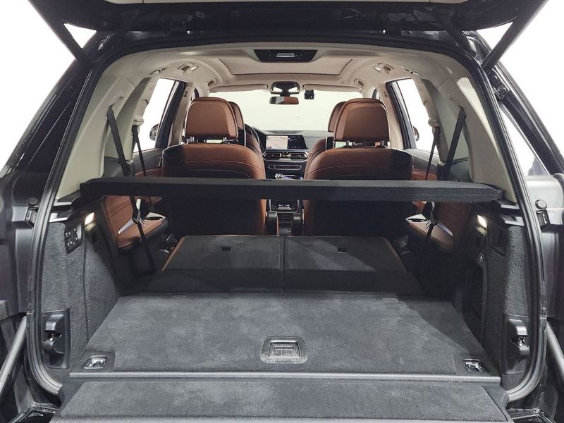 2022 BMW X7 xDrive 40d Design Pure Excellence 6-Seater photo 20