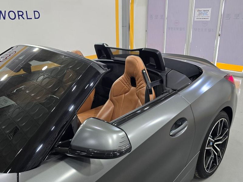 2019 BMW Z4 sDrive20i M Sport photo 19