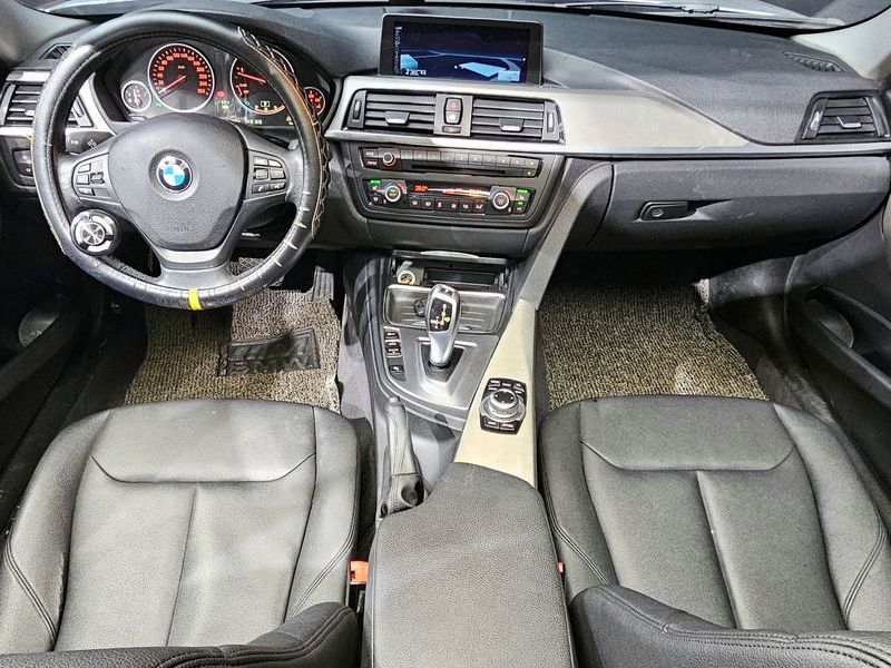 2013 BMW 3 Series 320d photo 7