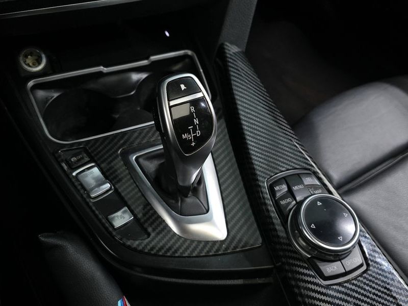 2014 BMW 3 Series 328i Sport photo 9