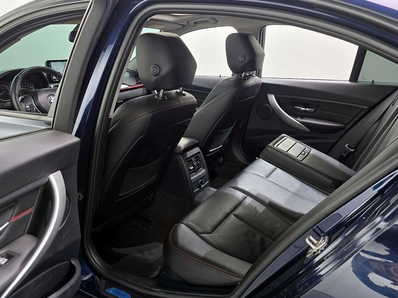 2014 BMW 3 Series 328i Sport photo 12