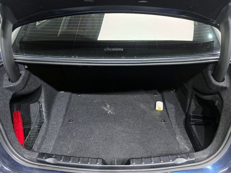 2014 BMW 3 Series 328i Sport photo 17