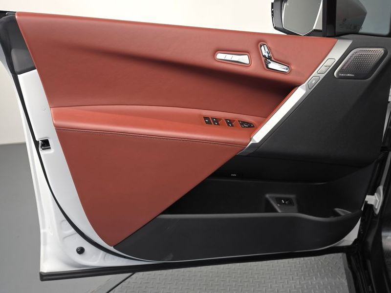 2024 BMW iX xDrive M60 photo 24