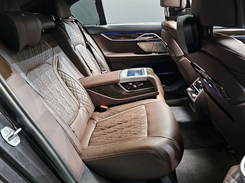 2022 BMW 7 Series 730d xDrive Design Pure Excellence photo 12