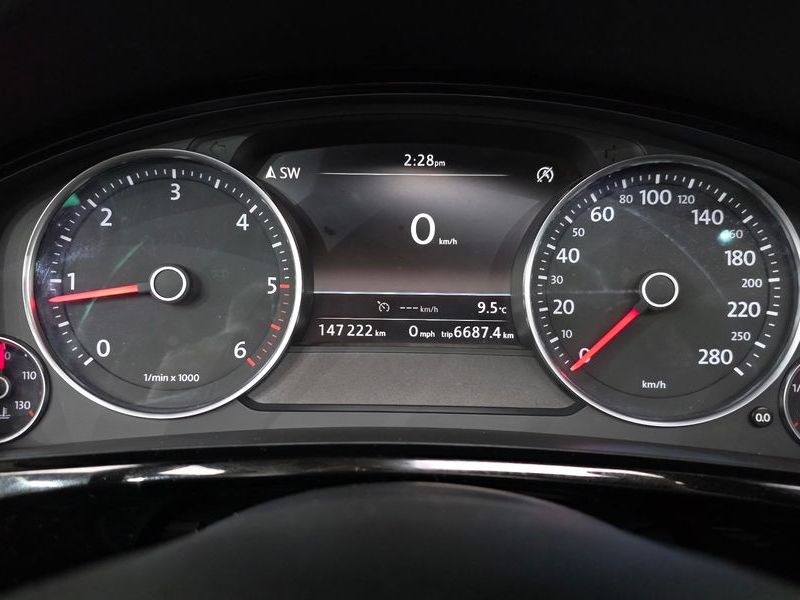 2016 Volkswagen Touareg V6 3.0 TDI Bluemotion 7P5 photo 8
