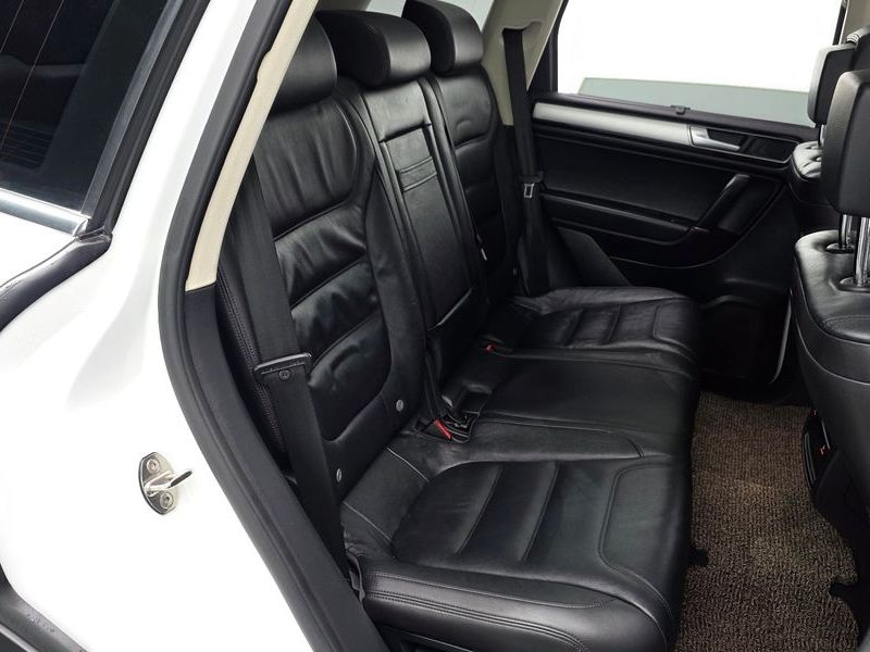 2016 Volkswagen Touareg V6 3.0 TDI Bluemotion 7P5 photo 12