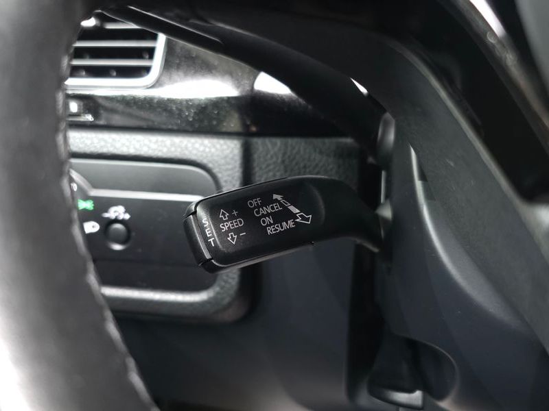 2016 Volkswagen Touareg V6 3.0 TDI Bluemotion 7P5 photo 18