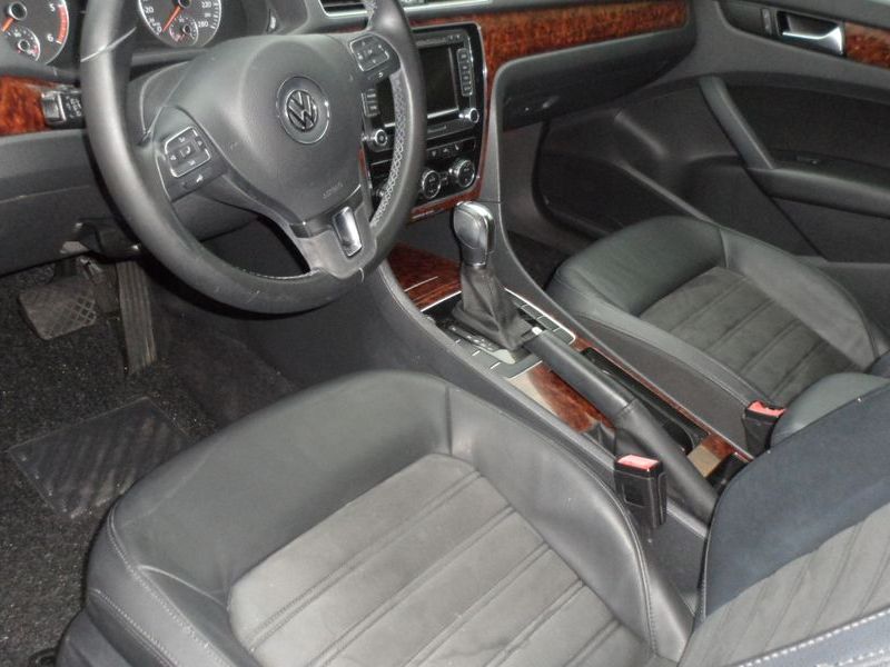 2012 Volkswagen Passat 2.0 TDI B7 photo 7