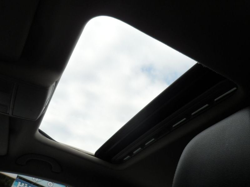 2012 Volkswagen Passat 2.0 TDI B7 photo 14
