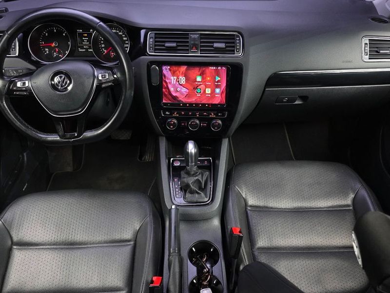 2015 Volkswagen Jetta 2.0 TDI BlueMotion Premium 6th photo 7