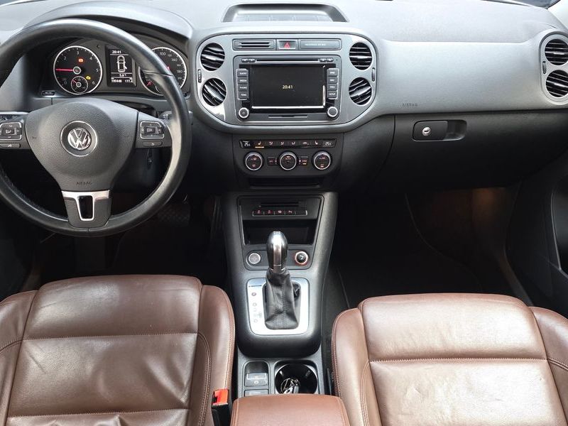 2016 Volkswagen Tiguan 2.0 TDI Premium 5N photo 7