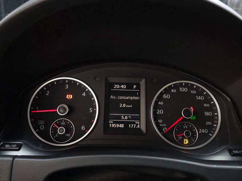 2016 Volkswagen Tiguan 2.0 TDI Premium 5N photo 8