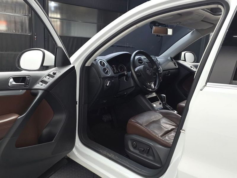 2016 Volkswagen Tiguan 2.0 TDI Premium 5N photo 10