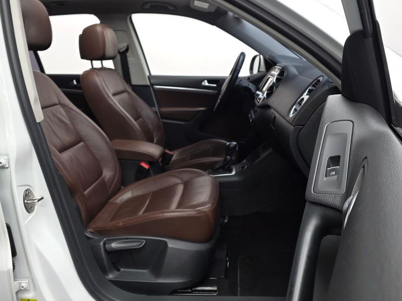 2016 Volkswagen Tiguan 2.0 TDI Premium 5N photo 11