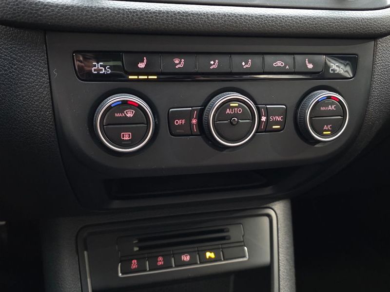 2016 Volkswagen Tiguan 2.0 TDI Premium 5N photo 15