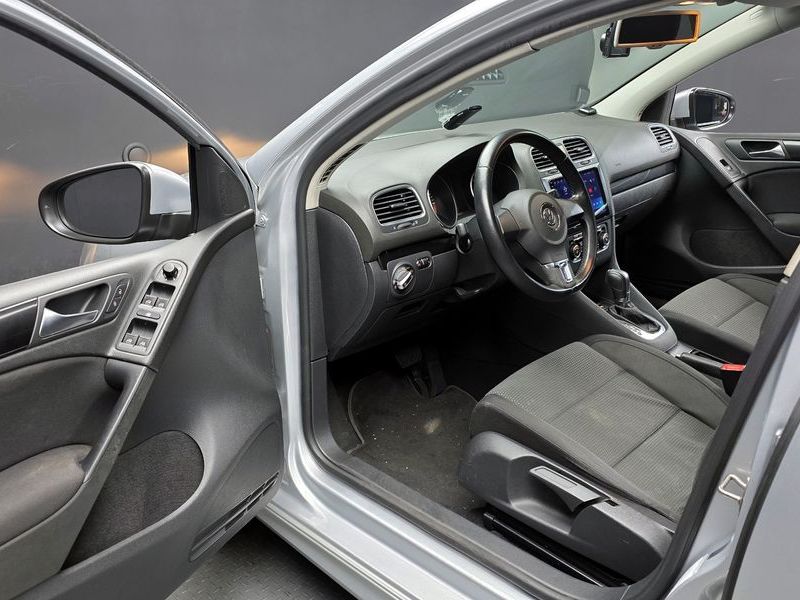 2013 Volkswagen Golf 2.0 TDI StyleEdition photo 11