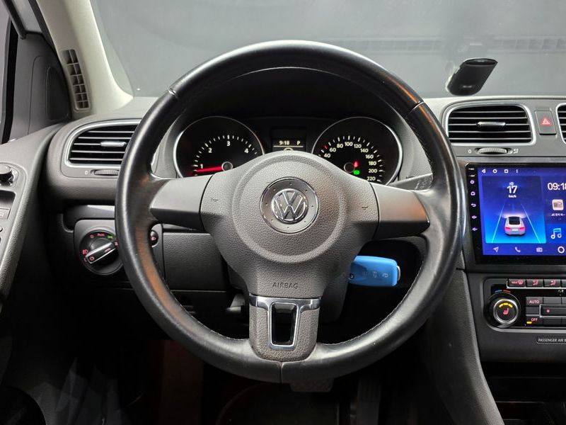 2013 Volkswagen Golf 2.0 TDI StyleEdition photo 13