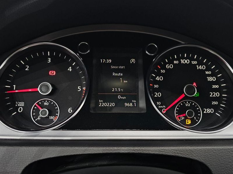 2015 Volkswagen New CC 2.0 TDI BlueMotion 4MOTION photo 8
