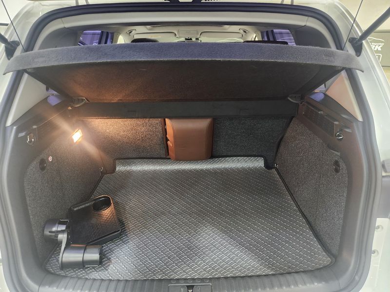 2012 Volkswagen Tiguan 2.0 TDI Premium 5N photo 19