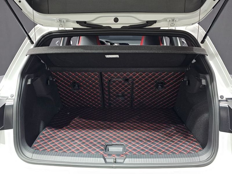 2024 Volkswagen Golf 2.0 GTI photo 20