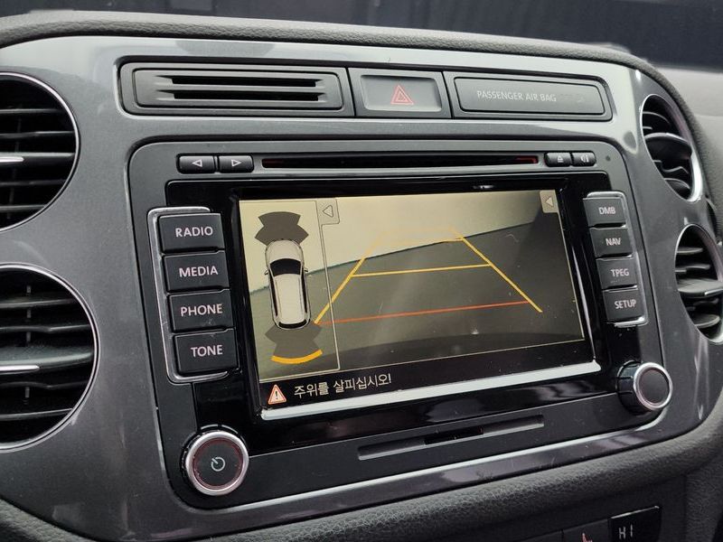 2016 Volkswagen Tiguan 2.0 TDI Premium 5N photo 15