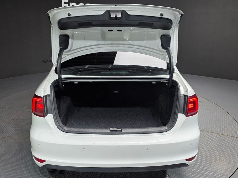 2014 Volkswagen Jetta 2.0 TDI 6th photo 20