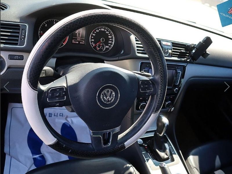 2013 Volkswagen Passat 2.0 TDI B7 photo 8