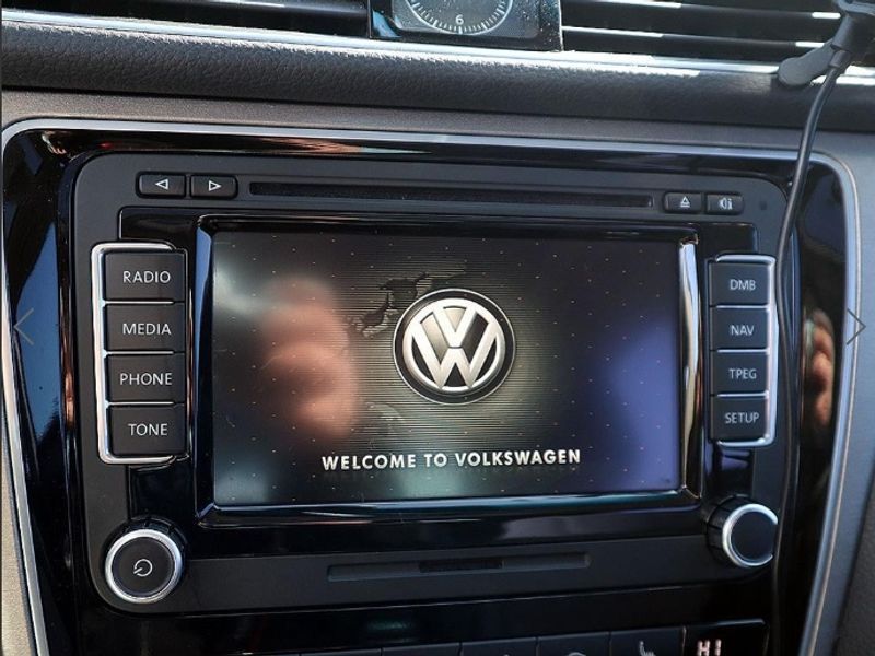 2013 Volkswagen Passat 2.0 TDI B7 photo 15
