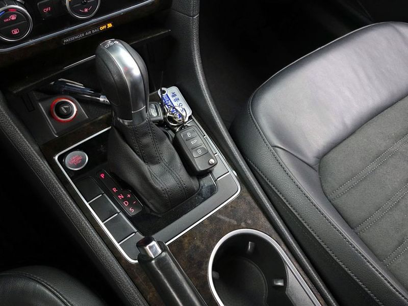 2014 Volkswagen Passat 2.0 TDI B7 photo 9