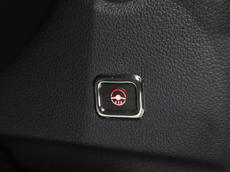 2015 Volkswagen Jetta 2.0 TDI BlueMotion Premium 6th photo 15