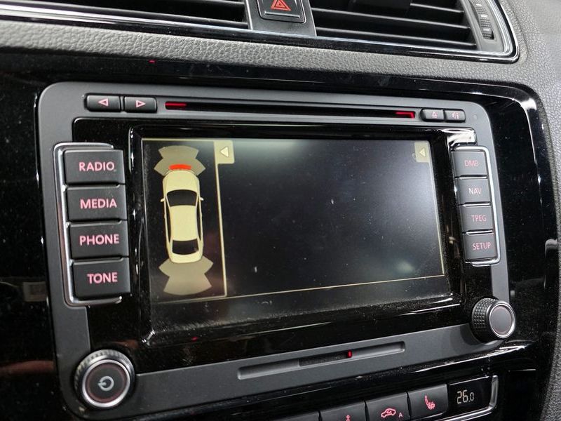 2016 Volkswagen Jetta 2.0 TDI BlueMotion Premium 6th photo 15