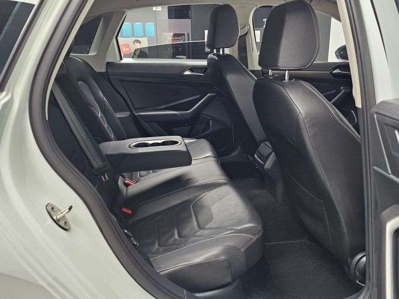 2021 Volkswagen Jetta 1.4 TSI Prestige photo 12