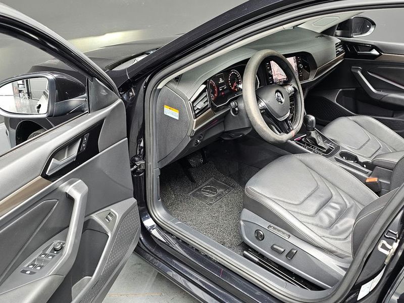 2020 Volkswagen Jetta 1.4 TSI Prestige photo 12