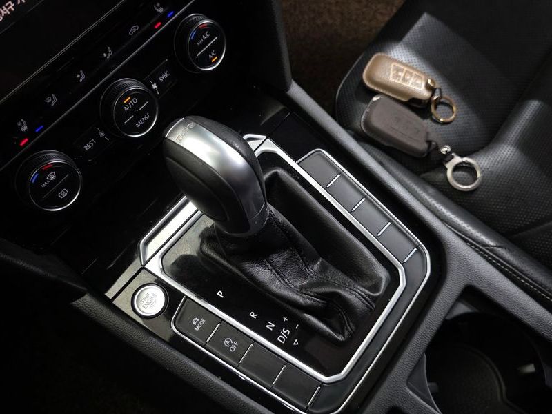 2018 Volkswagen Arteon 2.0 TDI Premium photo 9