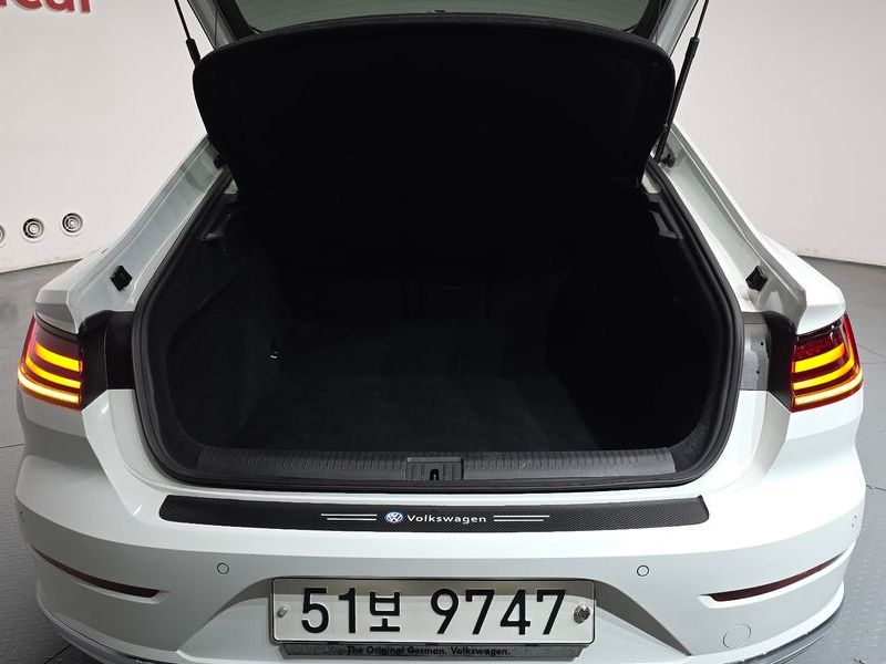 2018 Volkswagen Arteon 2.0 TDI Premium photo 20