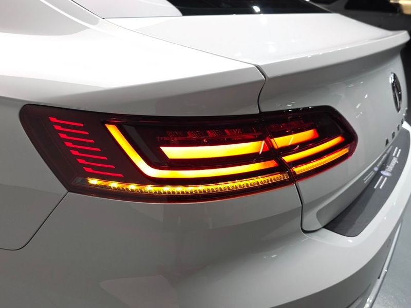 2018 Volkswagen Arteon 2.0 TDI Premium photo 23