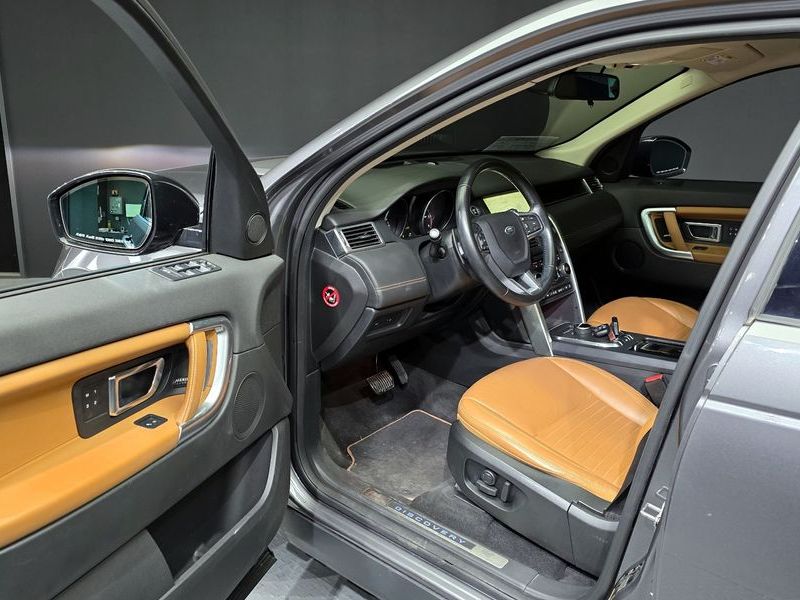 2018 Land Rover Discovery Sport 2.0 TD4 HSE Luxury photo 10