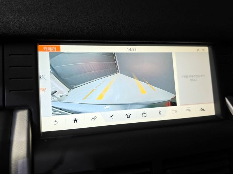 2018 Land Rover Discovery Sport 2.0 TD4 HSE Luxury photo 15