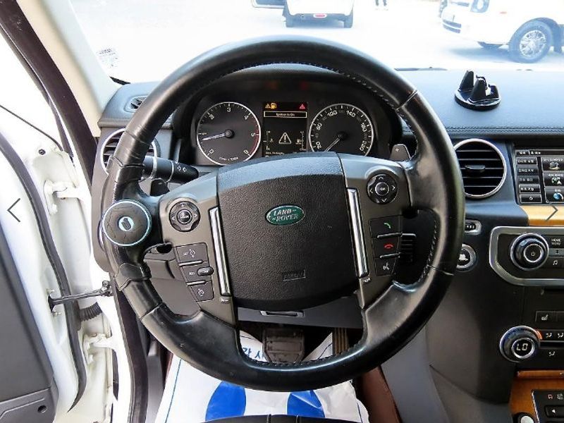 2013 Land Rover Discovery 3.0 SDV6 SE photo 8